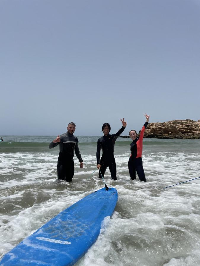 Tamraght Agachill Surf House Bed & Breakfast エクステリア 写真