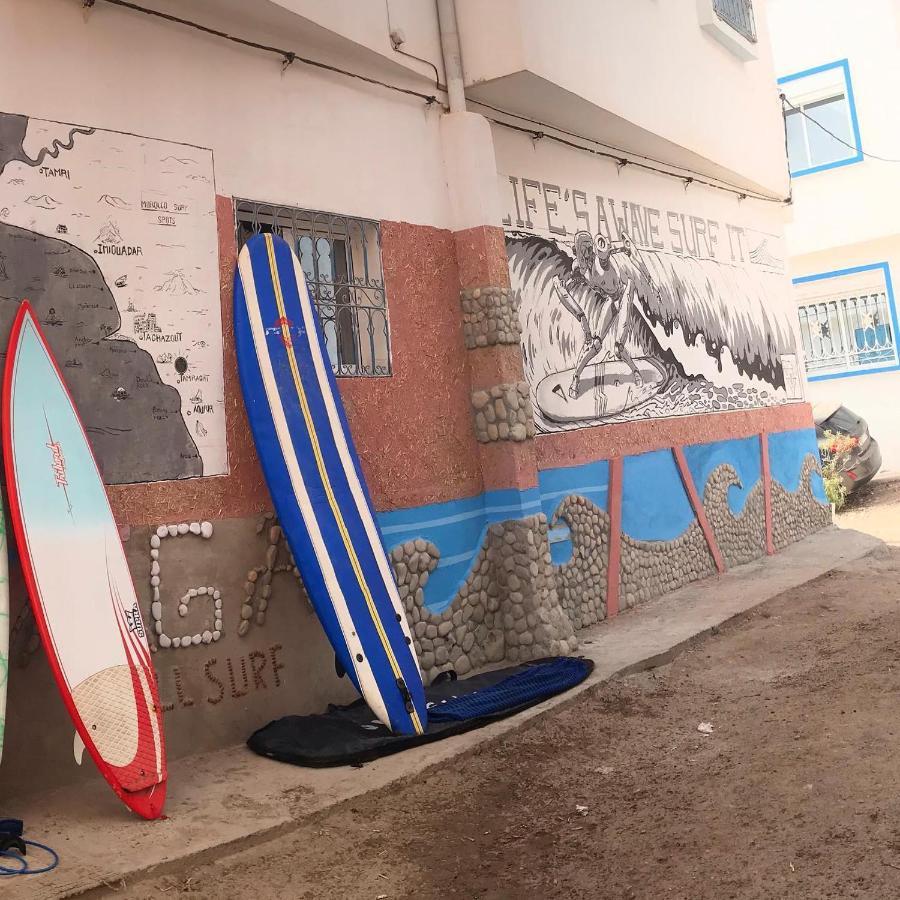 Tamraght Agachill Surf House Bed & Breakfast エクステリア 写真