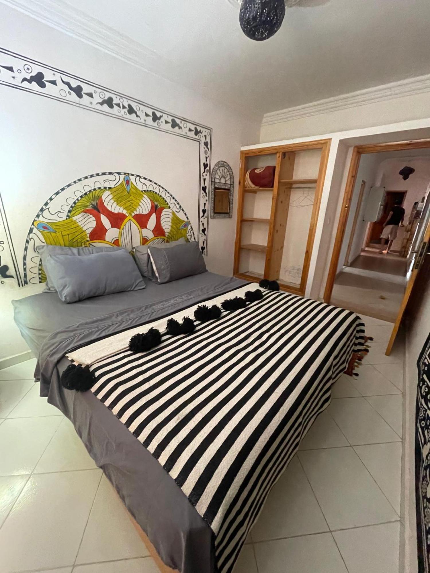 Tamraght Agachill Surf House Bed & Breakfast エクステリア 写真